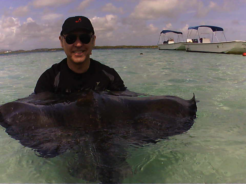 Mark with a stingray in Antigua